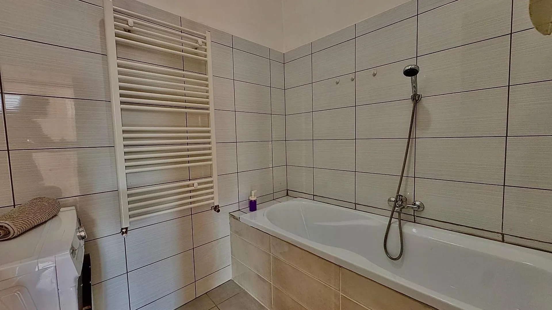 דירה בודפשט Baross Residence - Spacious Apt הונגריה